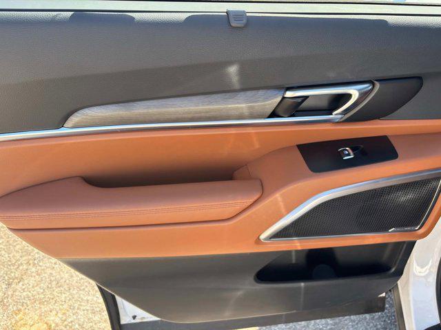 new 2025 Kia Telluride car, priced at $50,370