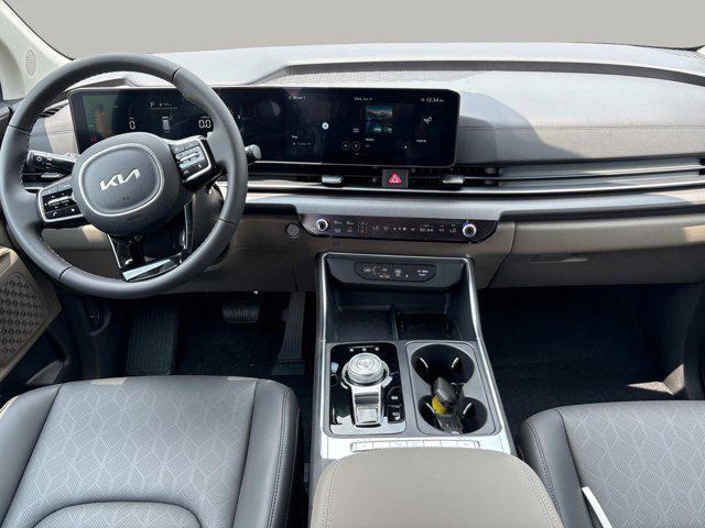 new 2025 Kia Carnival Hybrid car, priced at $44,335