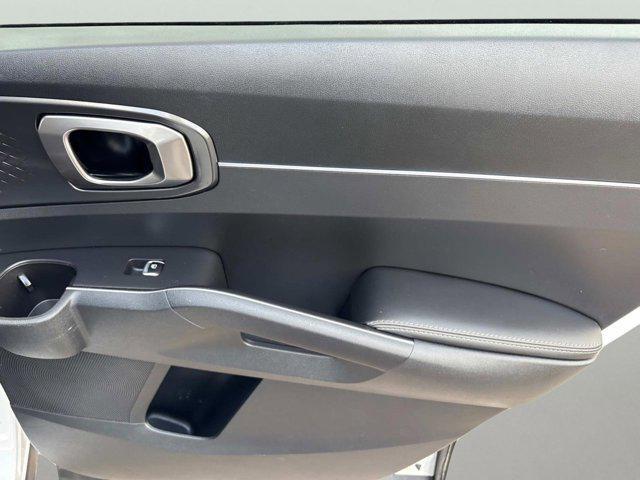 used 2024 Kia Sorento car, priced at $29,900