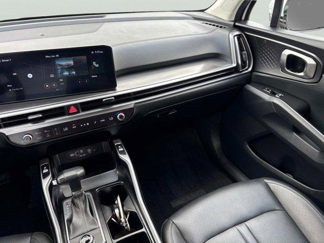 used 2024 Kia Sorento car, priced at $29,900