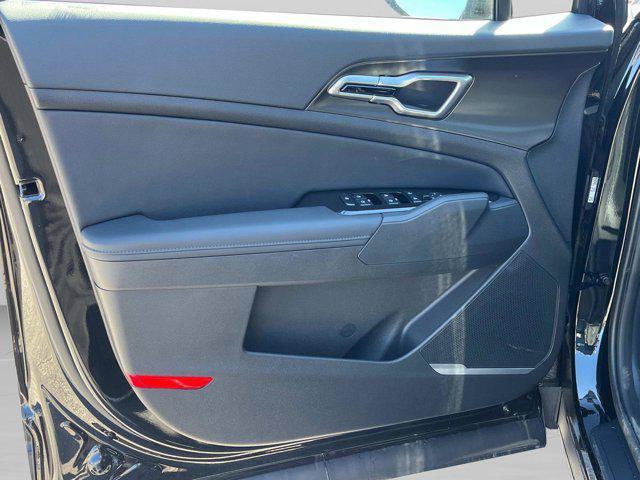 new 2025 Kia Sportage Hybrid car, priced at $34,415
