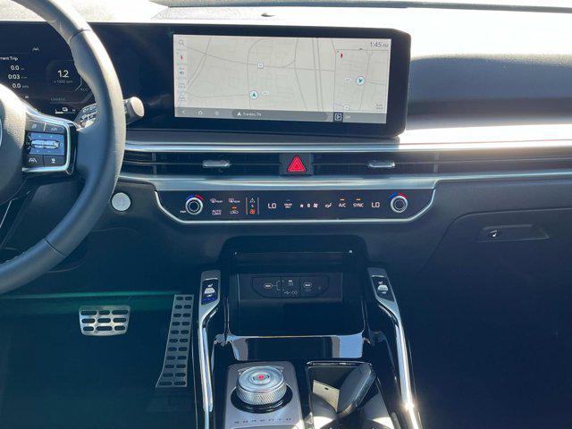new 2025 Kia Sorento Hybrid car, priced at $47,055