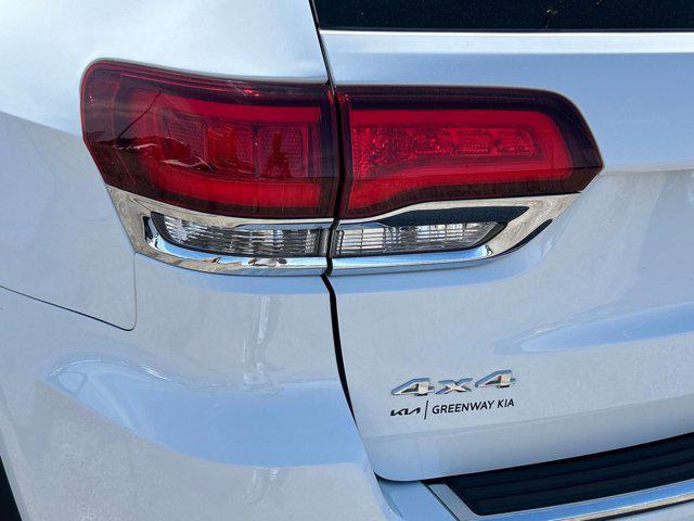 used 2022 Jeep Grand Cherokee car, priced at $27,302