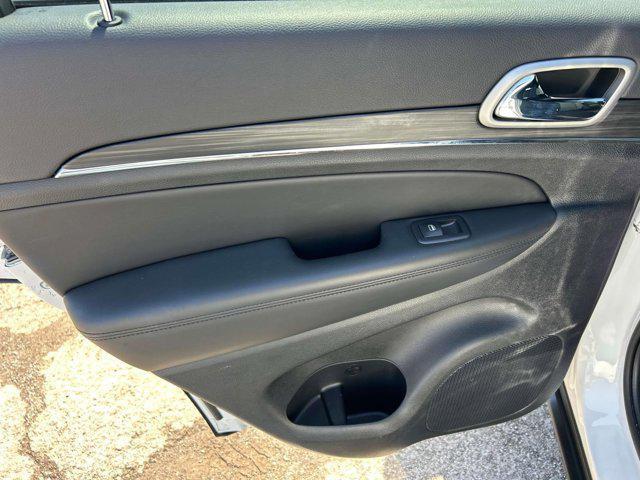 used 2022 Jeep Grand Cherokee car, priced at $27,302