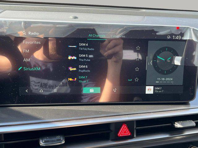 new 2025 Kia Sorento car, priced at $32,085