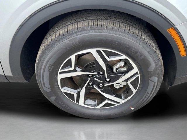 new 2025 Kia Sportage car, priced at $29,735