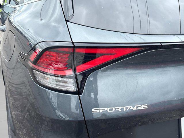 new 2025 Kia Sportage Hybrid car, priced at $35,675