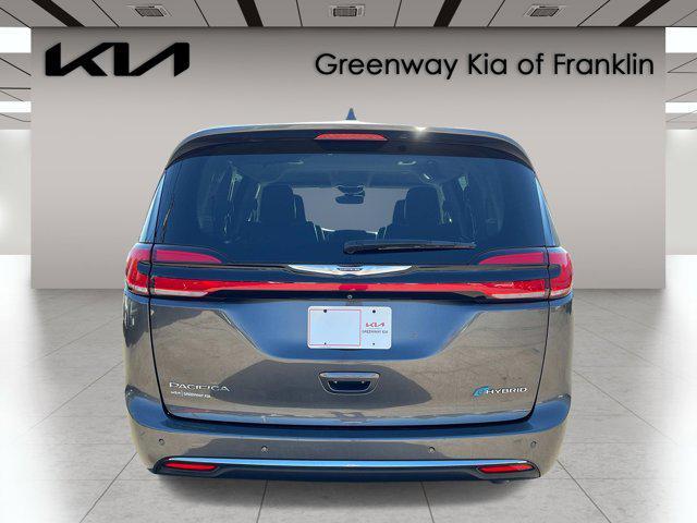 used 2022 Chrysler Pacifica Hybrid car, priced at $25,584