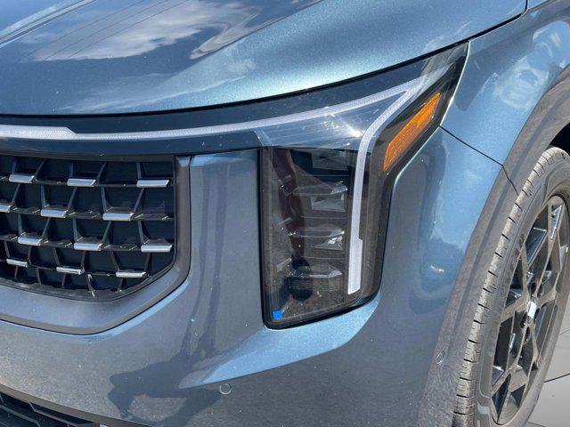 new 2026 Kia Carnival car, priced at $49,285
