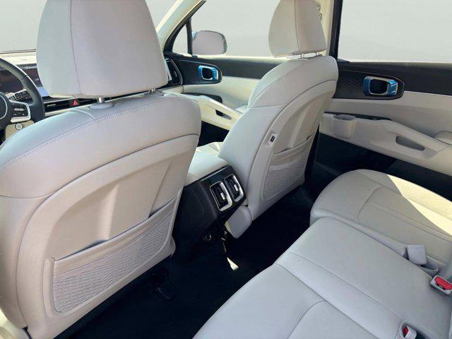 new 2025 Kia Sorento car, priced at $37,202