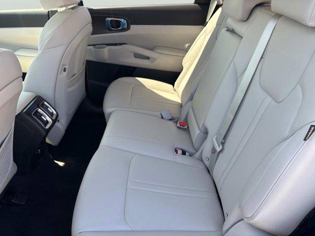 new 2025 Kia Sorento car, priced at $37,202