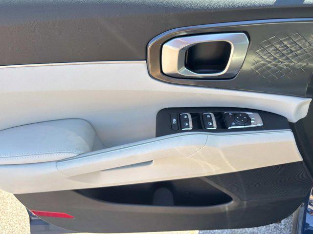 new 2025 Kia Sorento car, priced at $37,085