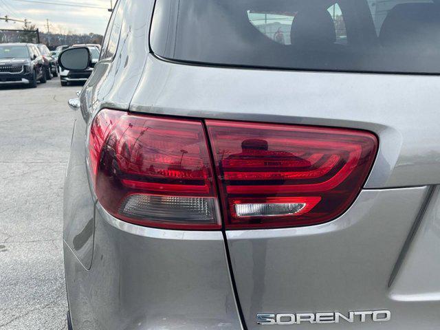 used 2019 Kia Sorento car, priced at $15,287