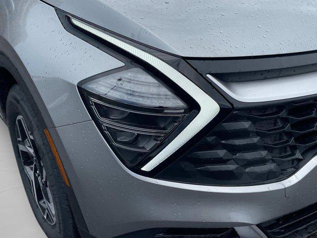 new 2025 Kia Sportage car, priced at $27,710