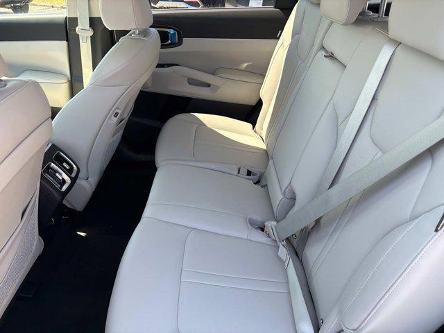 new 2025 Kia Sorento car, priced at $36,445