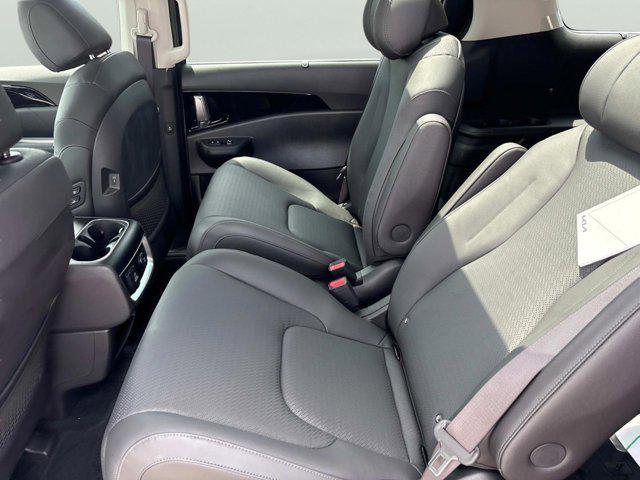 new 2026 Kia Carnival car, priced at $53,285