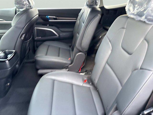 new 2025 Kia Telluride car, priced at $41,055