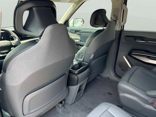 new 2026 Kia EV9 car, priced at $59,620