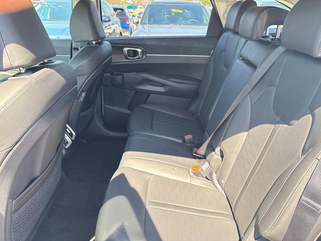 new 2025 Kia Sorento car, priced at $37,025