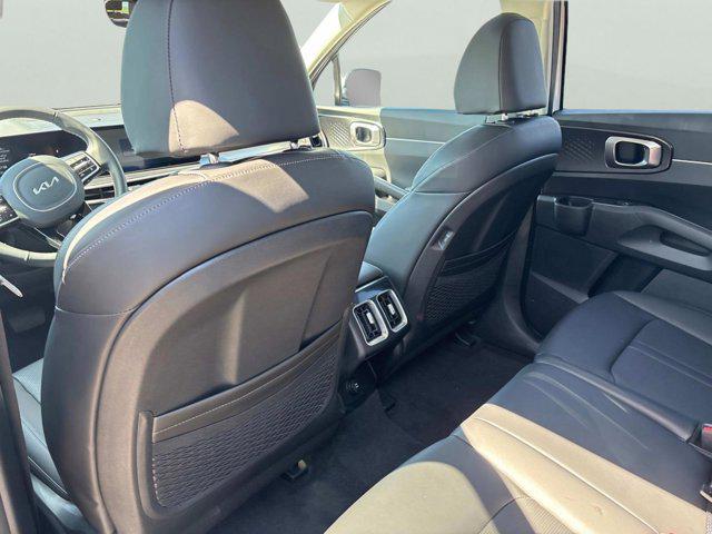 new 2025 Kia Sorento car, priced at $37,173