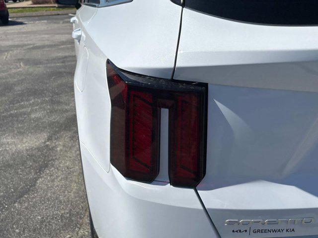 new 2025 Kia Sorento car, priced at $37,025