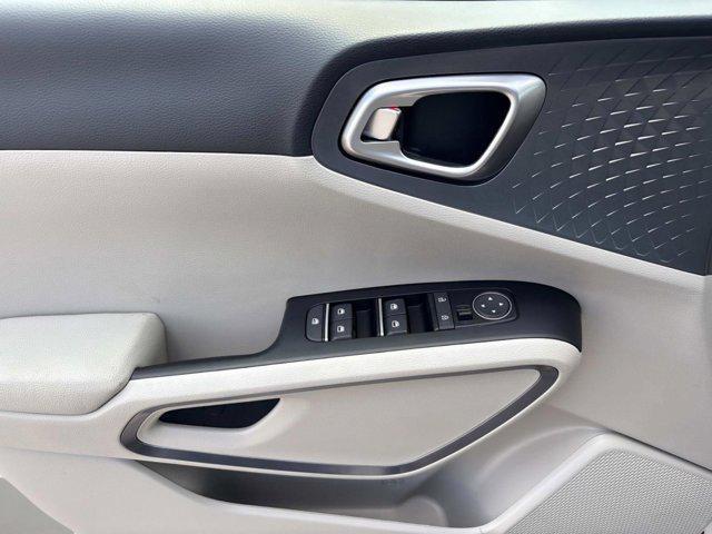 new 2025 Kia Soul car, priced at $25,428