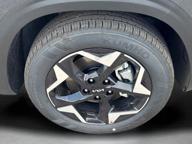 new 2025 Kia Seltos car, priced at $27,025