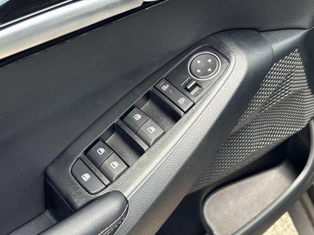 new 2025 Kia Seltos car, priced at $27,025
