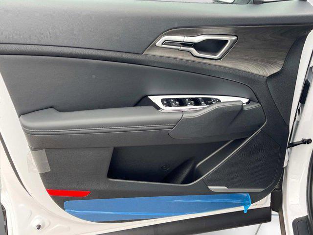 new 2025 Kia Sportage car, priced at $32,010