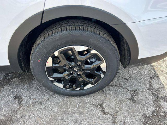 new 2025 Kia Sorento car, priced at $38,525