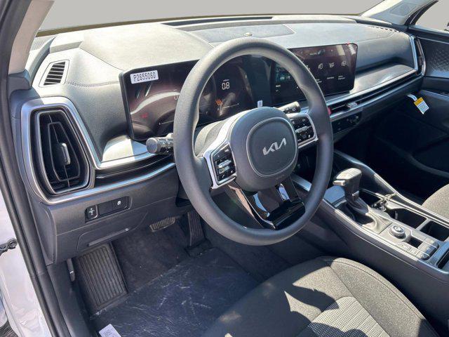 new 2025 Kia Sorento car, priced at $32,625