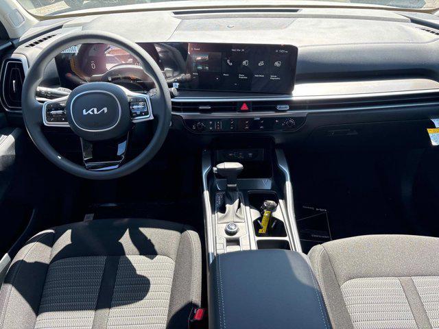 new 2025 Kia Sorento car, priced at $32,125