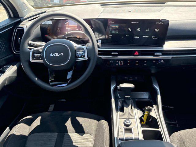 new 2025 Kia Sorento car, priced at $32,125
