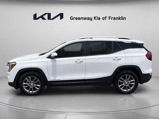 used 2022 GMC Terrain car, priced at $25,100