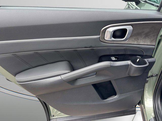 new 2025 Kia Sorento car, priced at $42,630