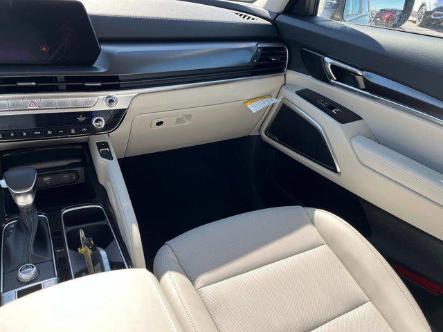 new 2025 Kia Telluride car, priced at $41,980