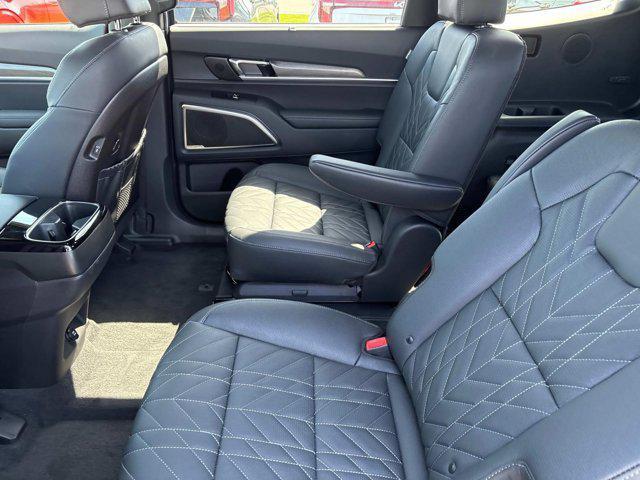 new 2025 Kia Telluride car, priced at $51,020