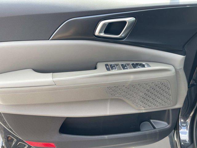 new 2026 Kia Carnival car, priced at $36,814