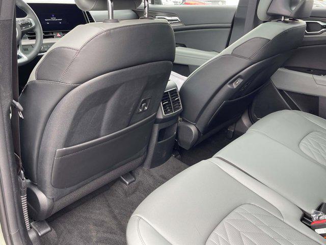 new 2025 Kia Sportage car, priced at $36,680