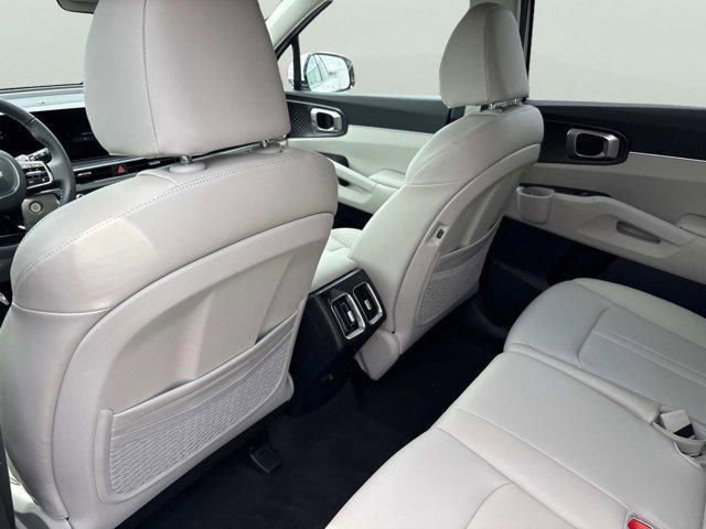 new 2025 Kia Sorento car, priced at $37,555