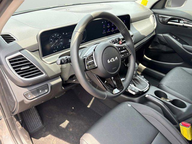 new 2025 Kia Seltos car, priced at $27,325