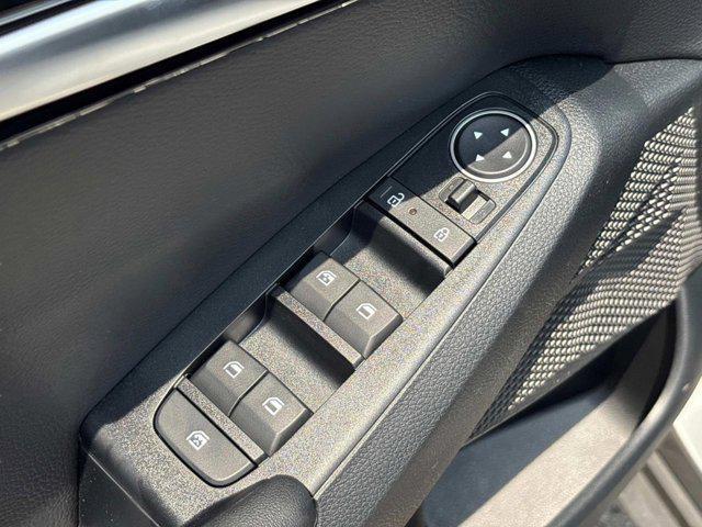 new 2025 Kia Seltos car, priced at $27,325