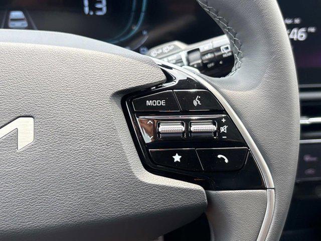 new 2025 Kia Niro car, priced at $32,140