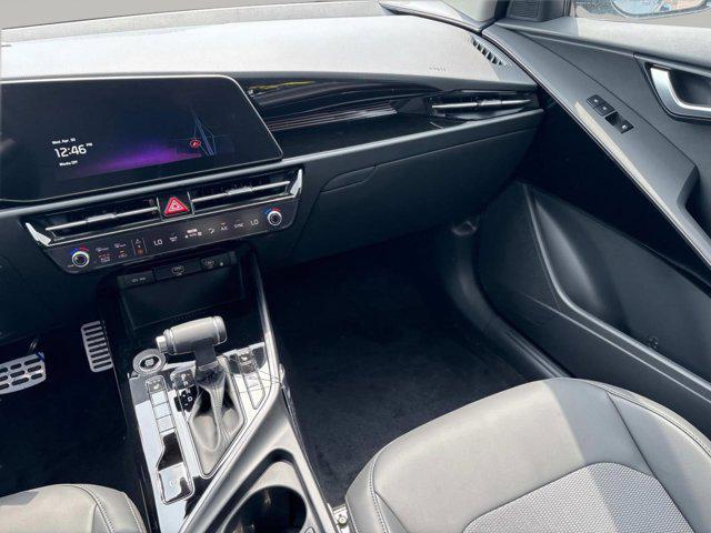 new 2025 Kia Niro car, priced at $32,140