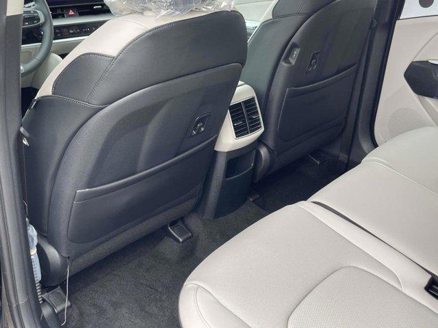new 2025 Kia Sportage car, priced at $29,810