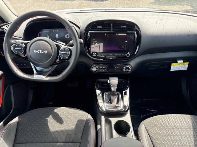 new 2025 Kia Soul car, priced at $25,705