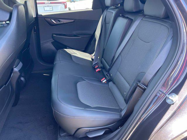 new 2025 Kia EV6 car, priced at $47,040
