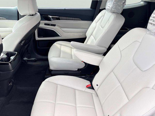 new 2025 Kia Telluride car, priced at $48,200