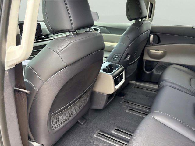 new 2026 Kia Carnival Hybrid car, priced at $42,704