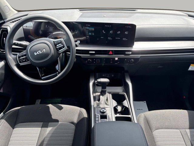 new 2025 Kia Sorento car, priced at $33,980